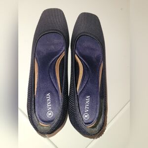 Vivaia square toe wedge shoe size 41.5 or 10.5, navy blue.